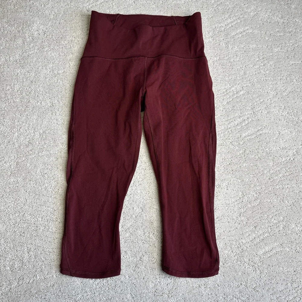 Women's Lululemon Size 6‎ Train Times Crop 17